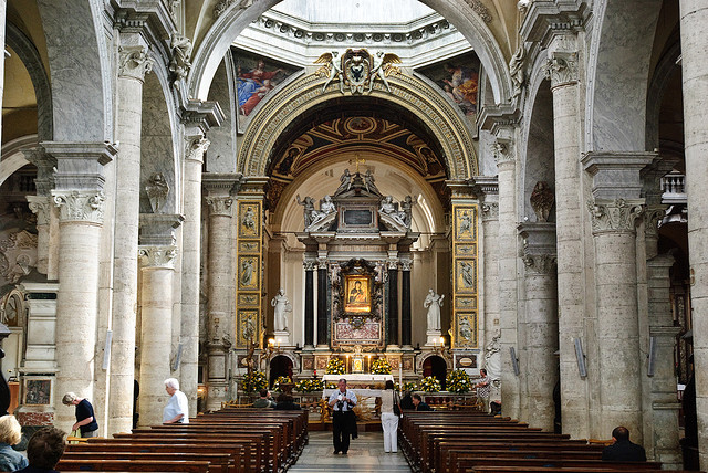 santa del popolo practical information photos and its true form